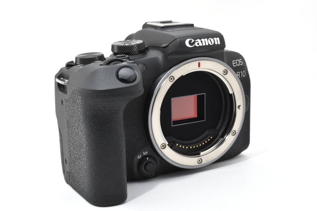 ほぼ新品 キャノン　Canon EOS R10 ボディ 1434