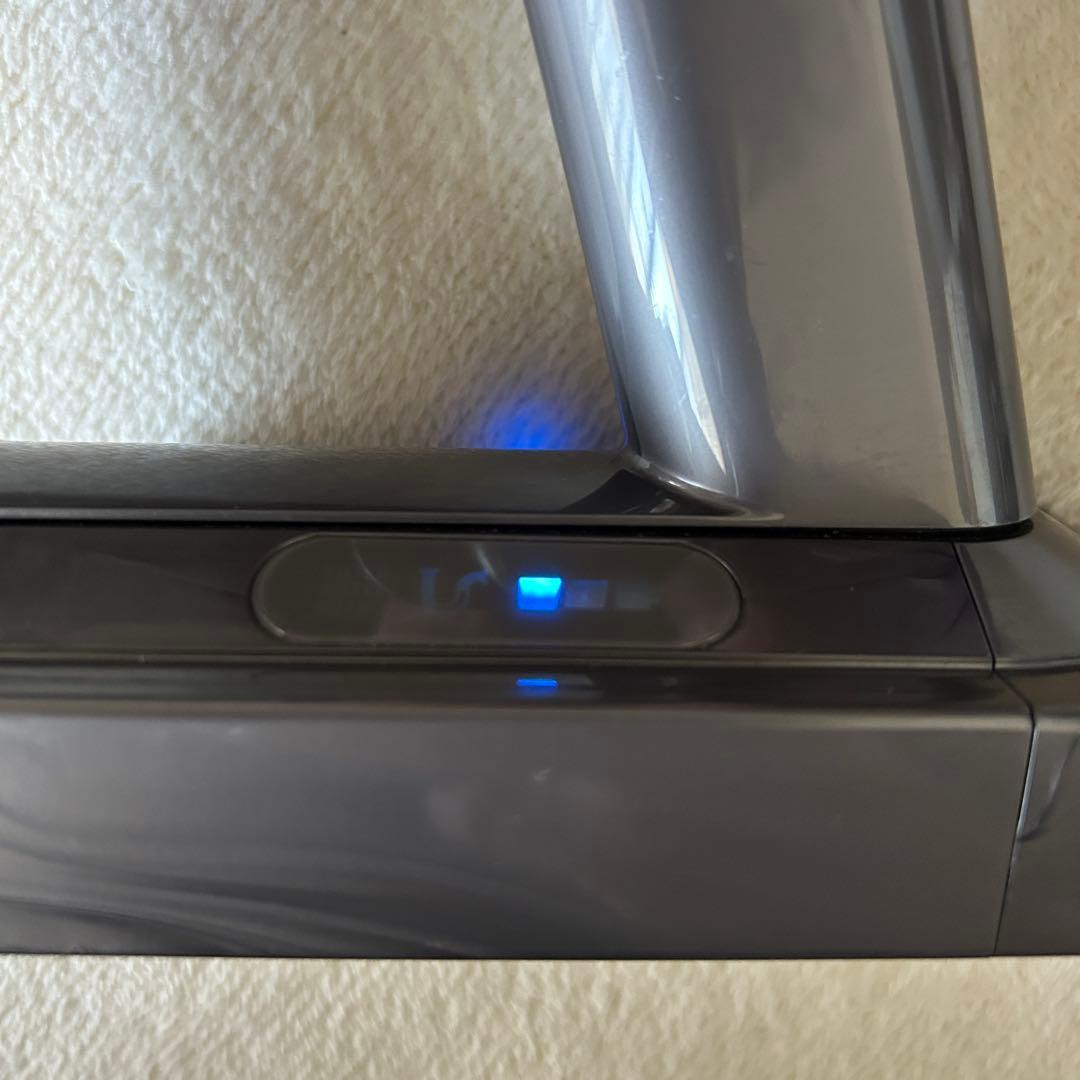 dyson ダイソン サイクロン V10 Fluffy 掃除機 SV12FF