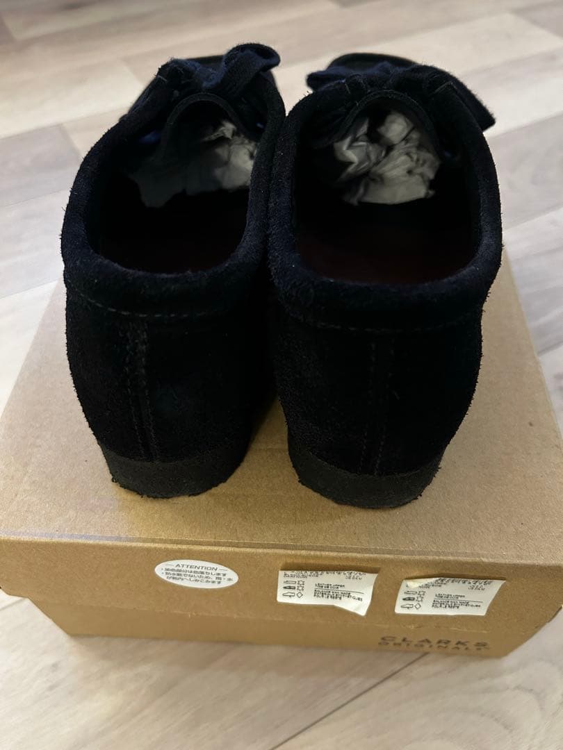 【美品】クラークス ワラビー レディースUK6(25㎝)ブラックスエード