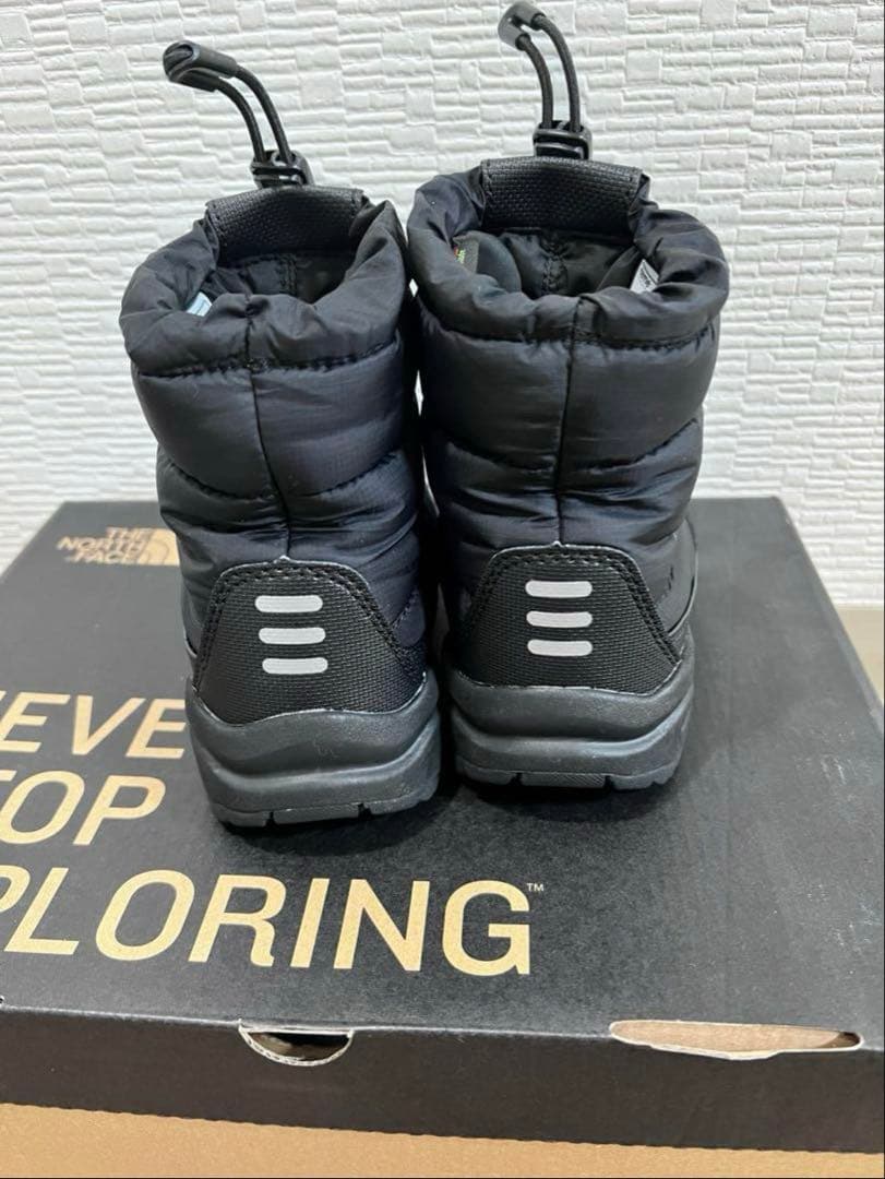 新品未使用THE NORTH FACE 黒 スノーブーツ