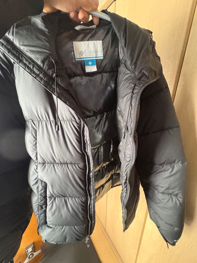 破格！Columbia フード付きダウンジャケット グレー