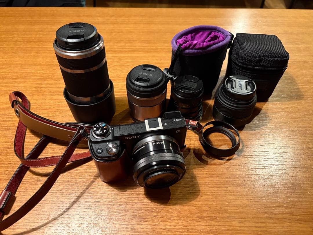SONY nex-6 ミラーレス一眼カメラとレンズ、GARIZストラップケース