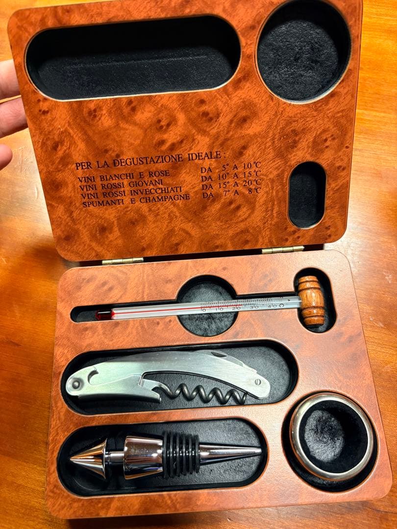 ワインオープナー