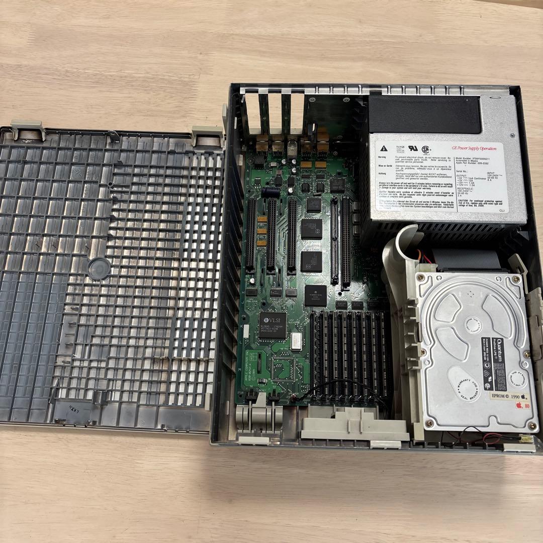 ［値下］Apple Macintosh IIci デスクトップPC現状渡し⑧