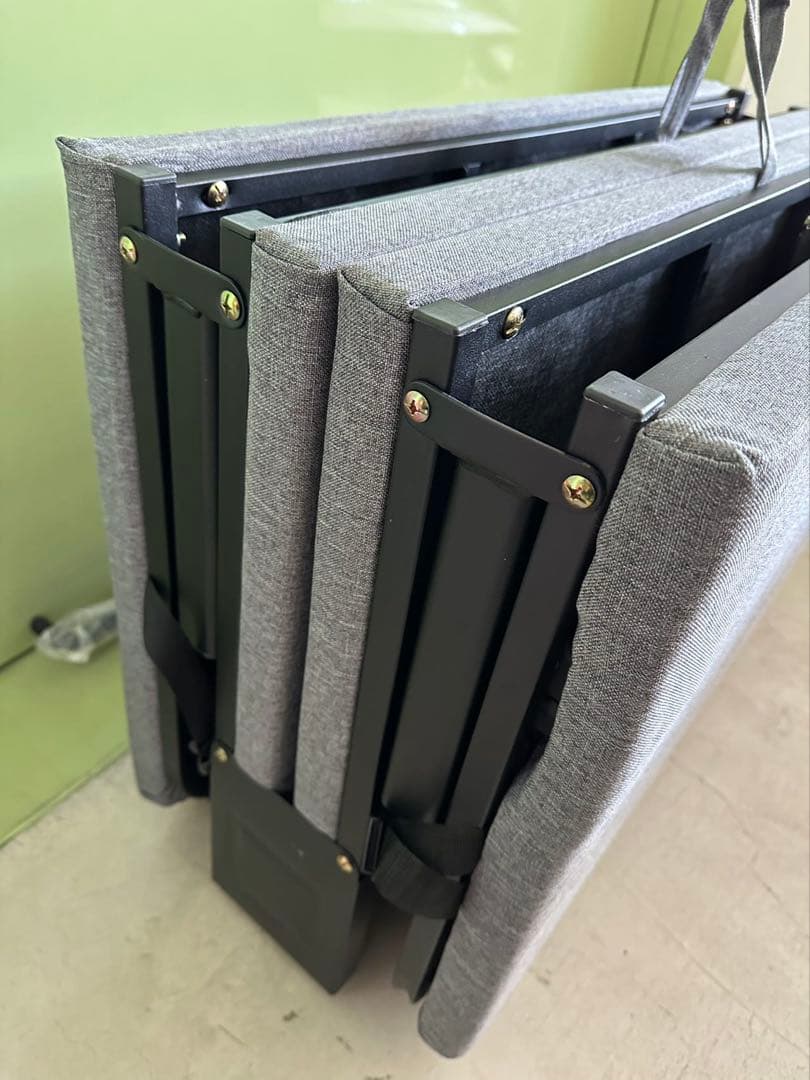 01 折りたたみベッドアウトドアベッド持ち運び可能枕内蔵キャンプベッド