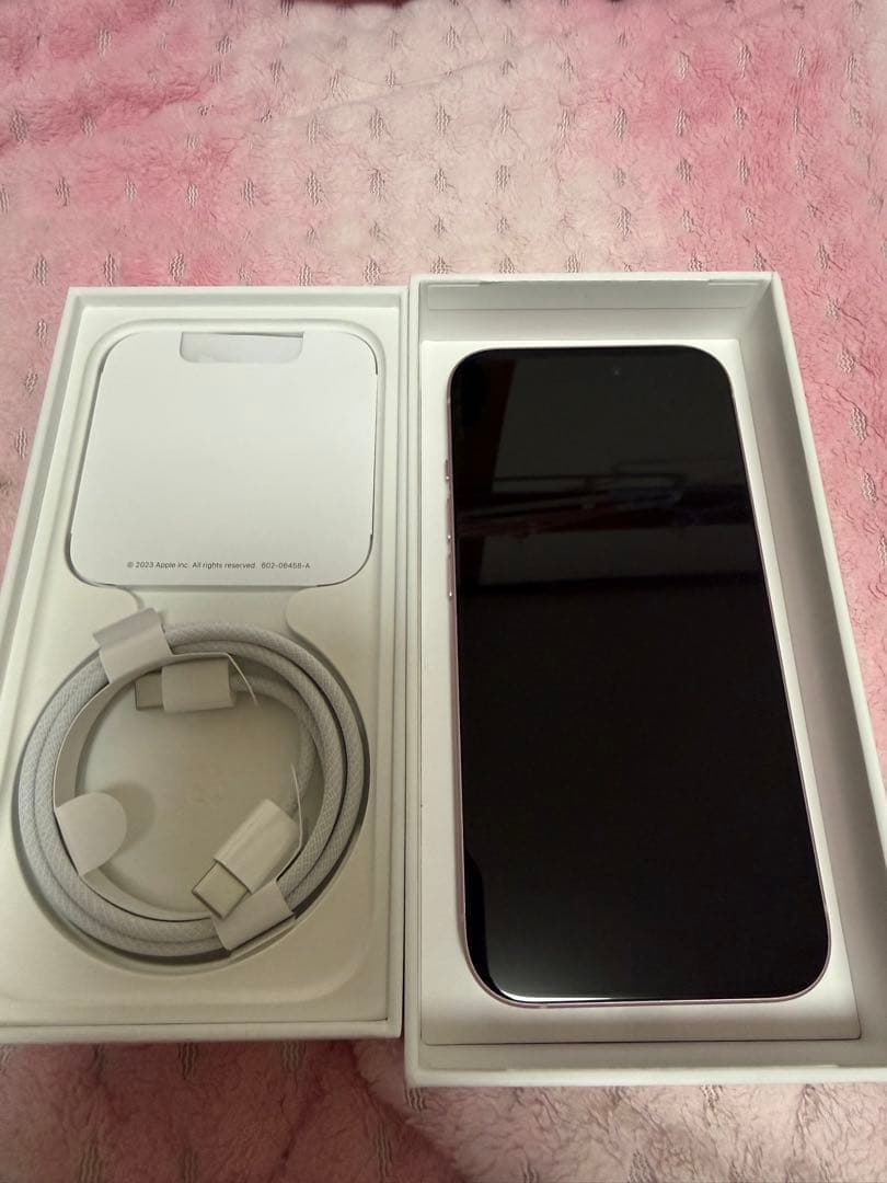 RY TRADE 専用iPhone15ピンク　128GB シムフリー充電100%