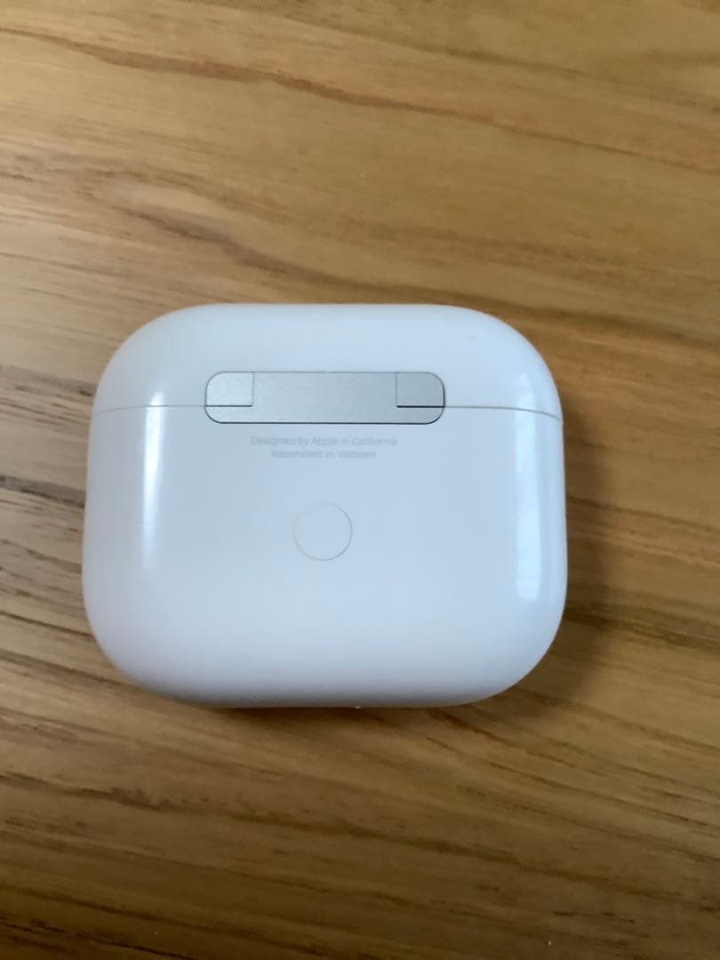 AirPods3 本体 ホワイト magsafe対応ケース付き MME73J/A