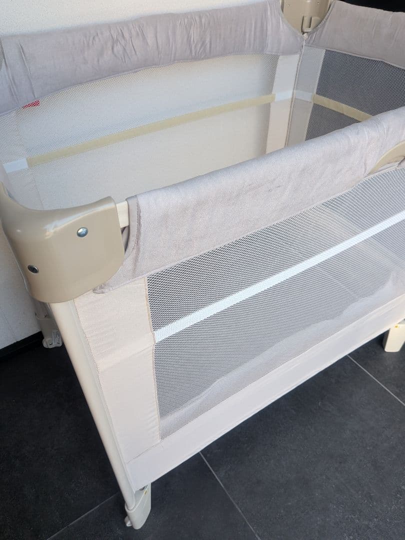 【美品】Aprica　ココネル　エアープラスAB　ホワイトベージュ