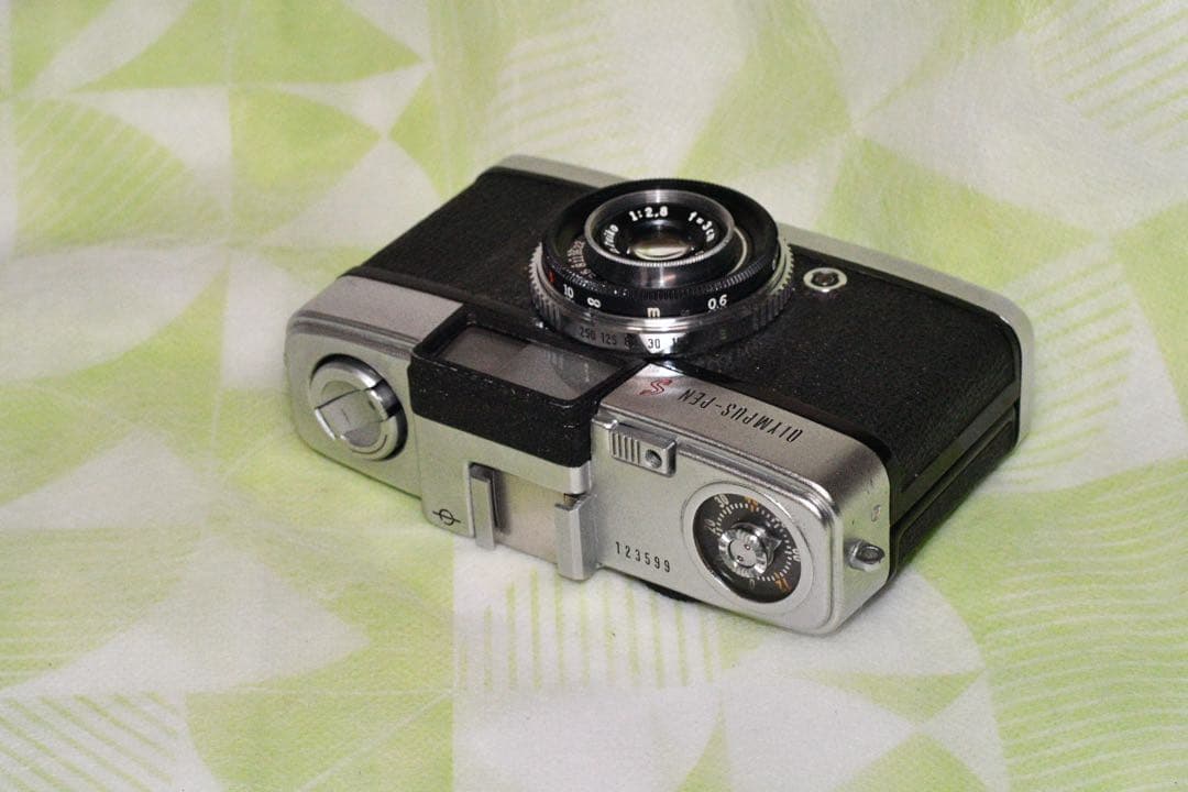 《動作品》OLYMPUS PEN S a394