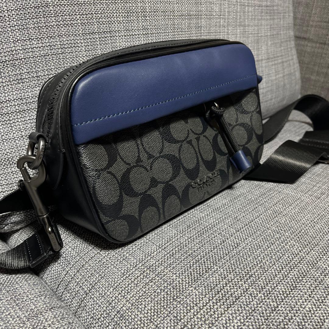 歌楽COACHコーチショルダーバック