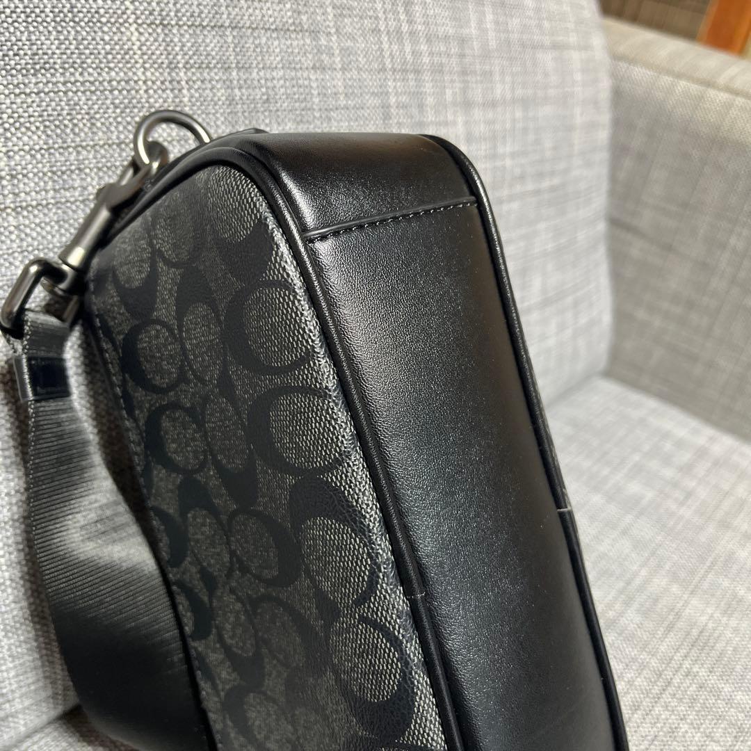 歌楽COACHコーチショルダーバック