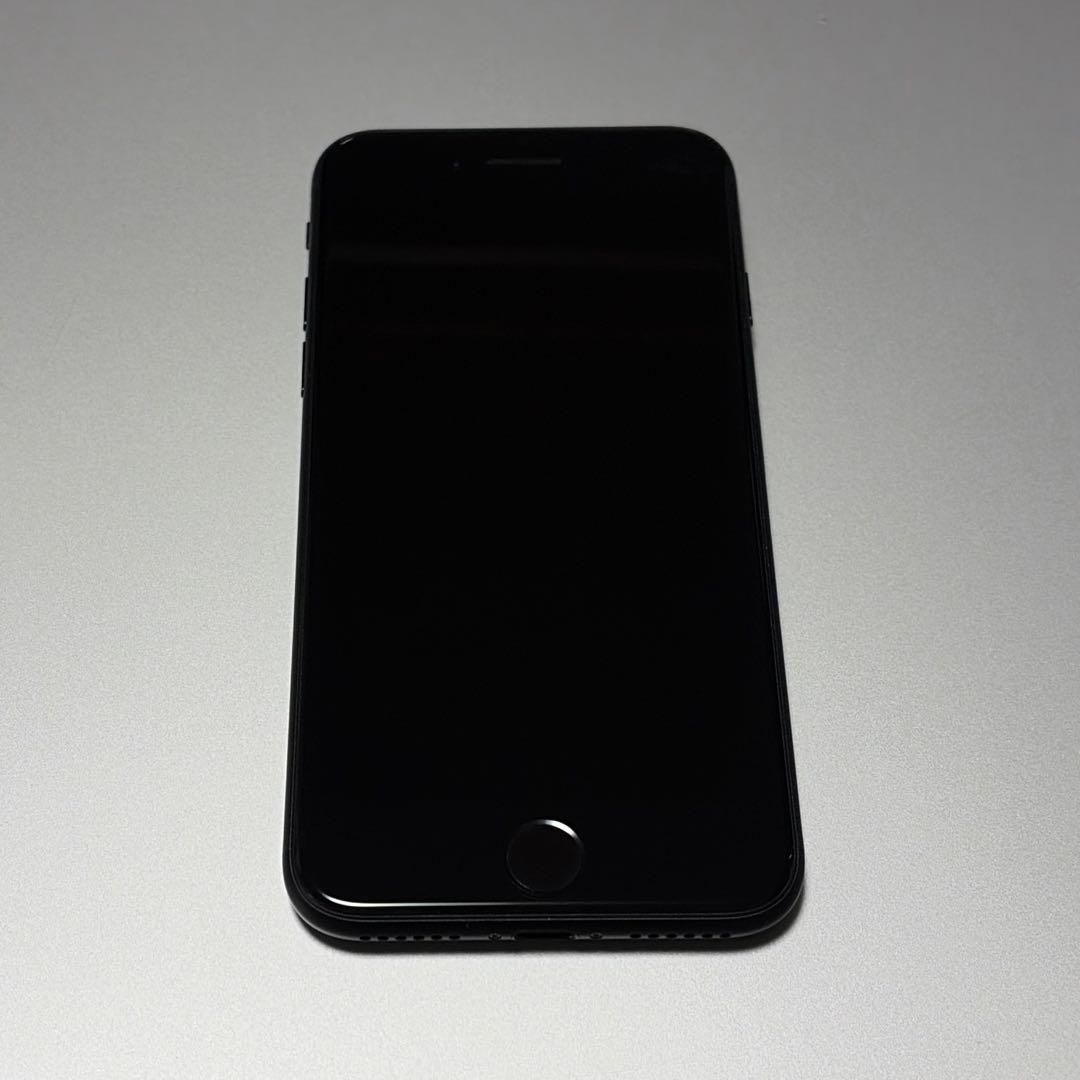 Apple iPhone SE3 ブラック