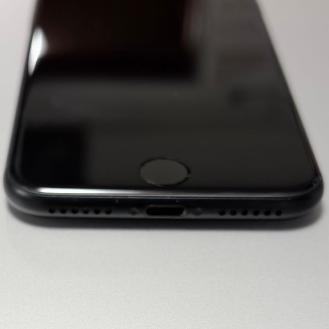 Apple iPhone SE3 ブラック