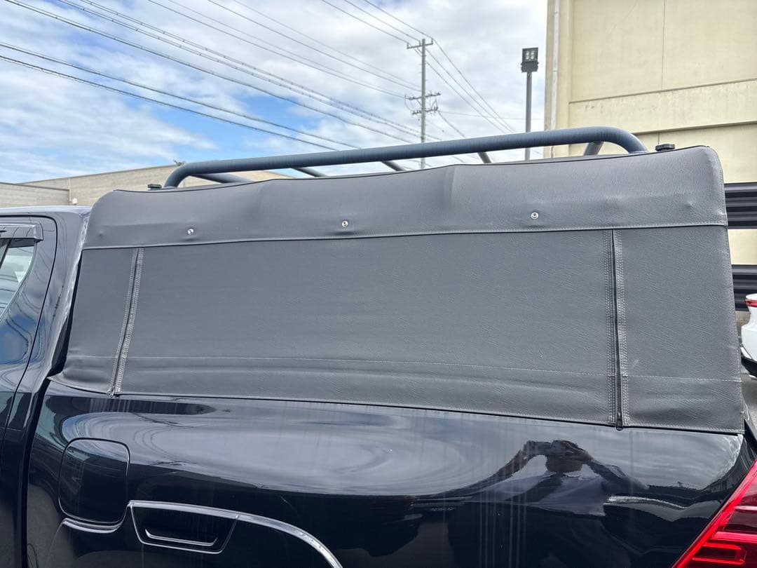 井上出品　ハイラックス　幌　キャノピー　GUN125