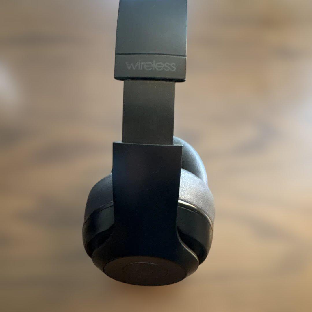 BEATS STUDIO3 WIRELESS ブラック