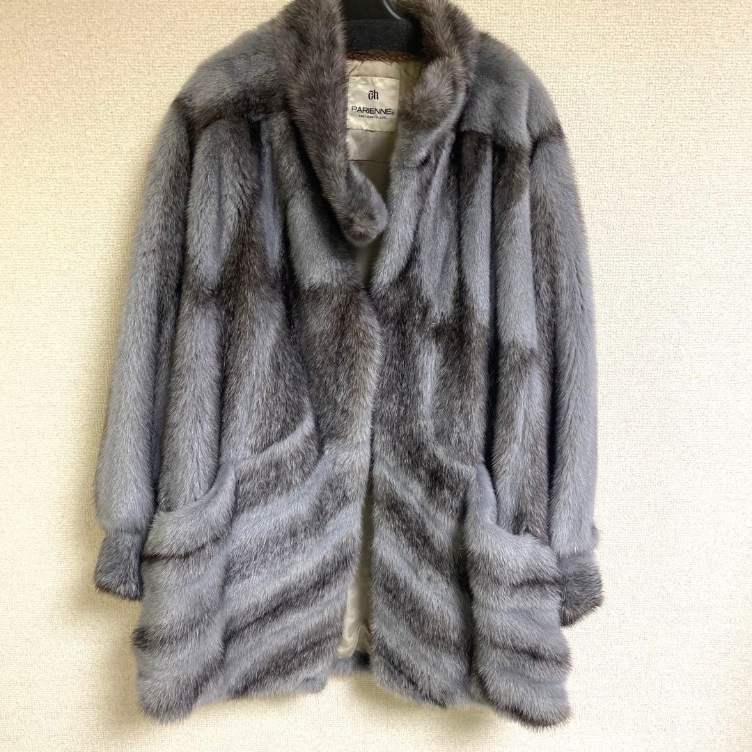 グレー 毛皮コート ボタン付き