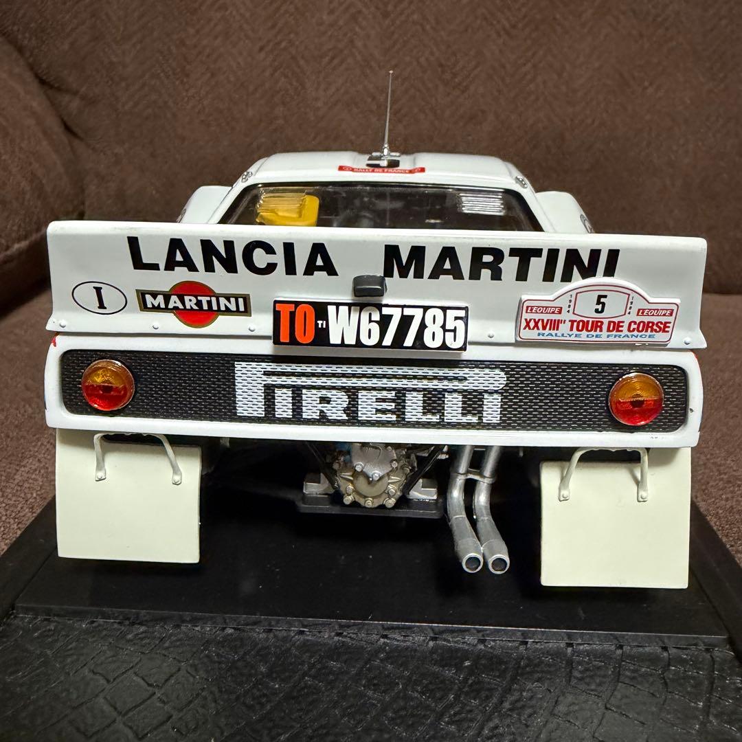 KYOSHO LANCIA 037 RALLY ミニカー1:18