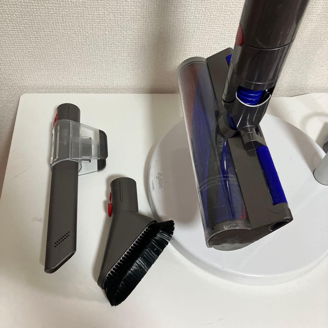⭐掃除機　ダイソン　SV20　一式セット　本体　ヘッド　パイプ　スタンド　付属品
