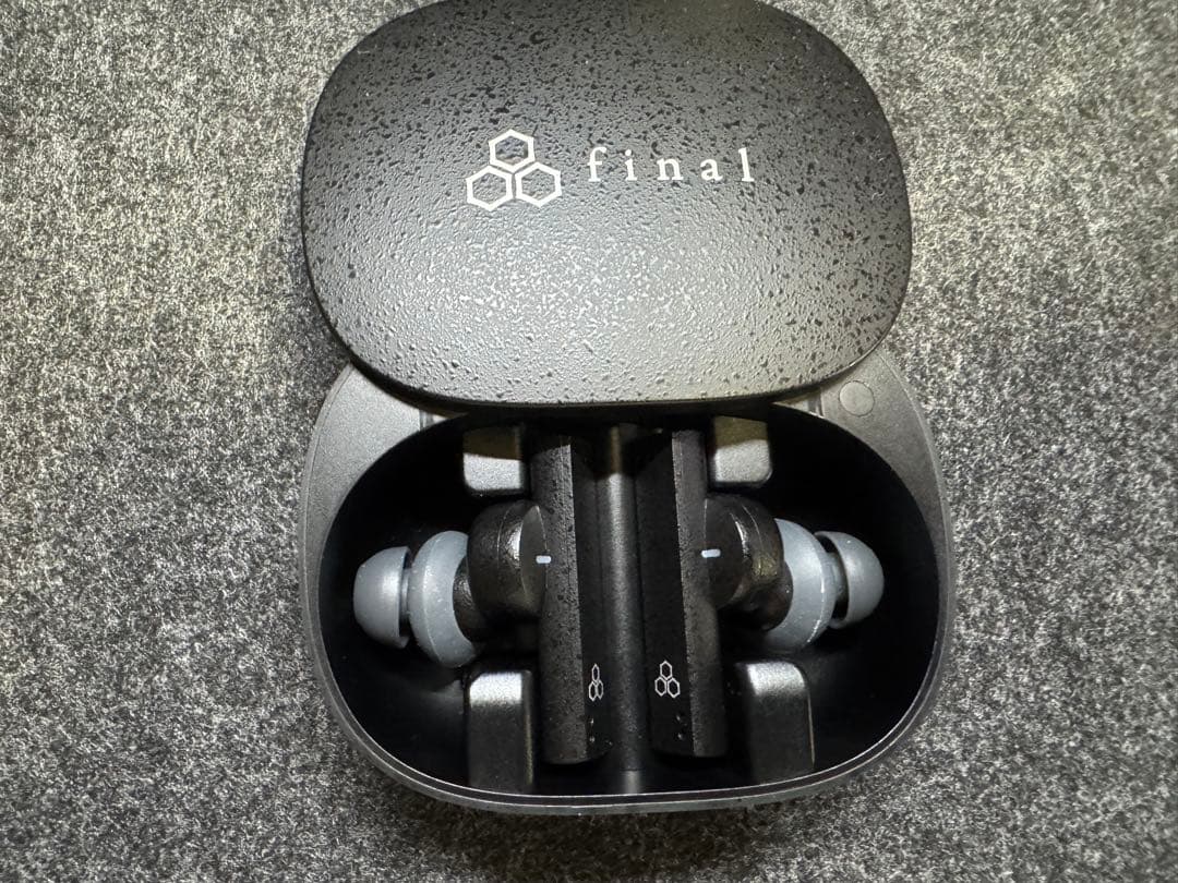 final ZE8000 完動品 Bluetoothイヤホン 箱なし 高音質