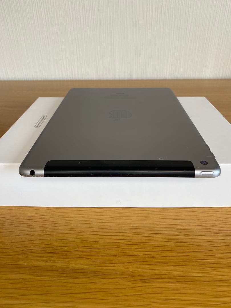 iPad 本体　Apple iPad 第6世代