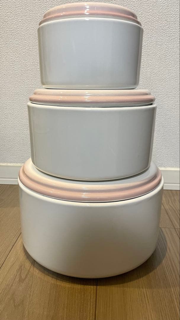 ビビアンピンク　丸缶　SML セット イマン　廃盤　新品未使用　送料無料