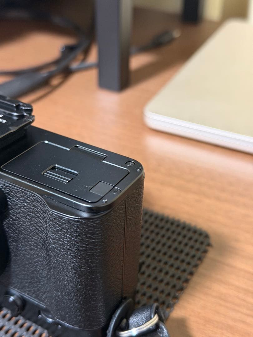 富士フイルム X-E5