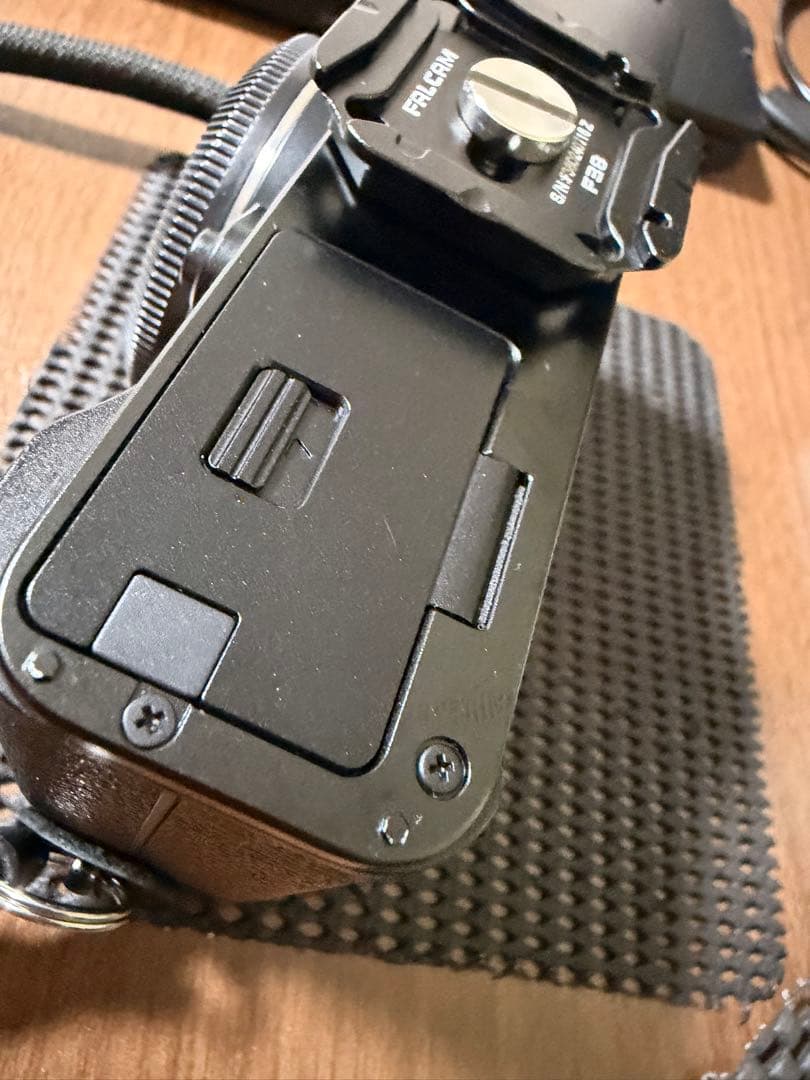 富士フイルム X-E5