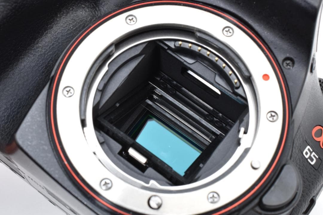 【通電確認済み】 SONY ソニー α65 デジタルカメラ 現状品 カメラ