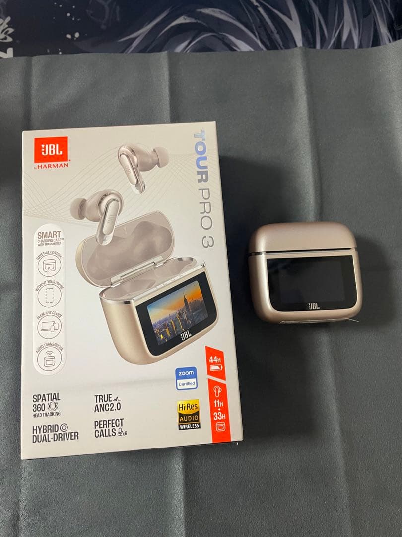 JBL TOUR PRO 3 ワイヤレスイヤホン ラテ