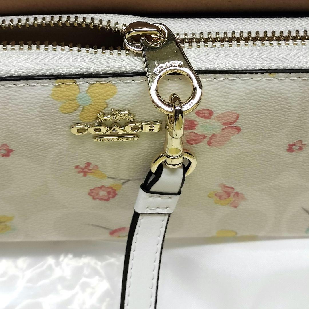 COACH フラワーデザイン 長財布 ギフト プレゼント 誕生日 記念日