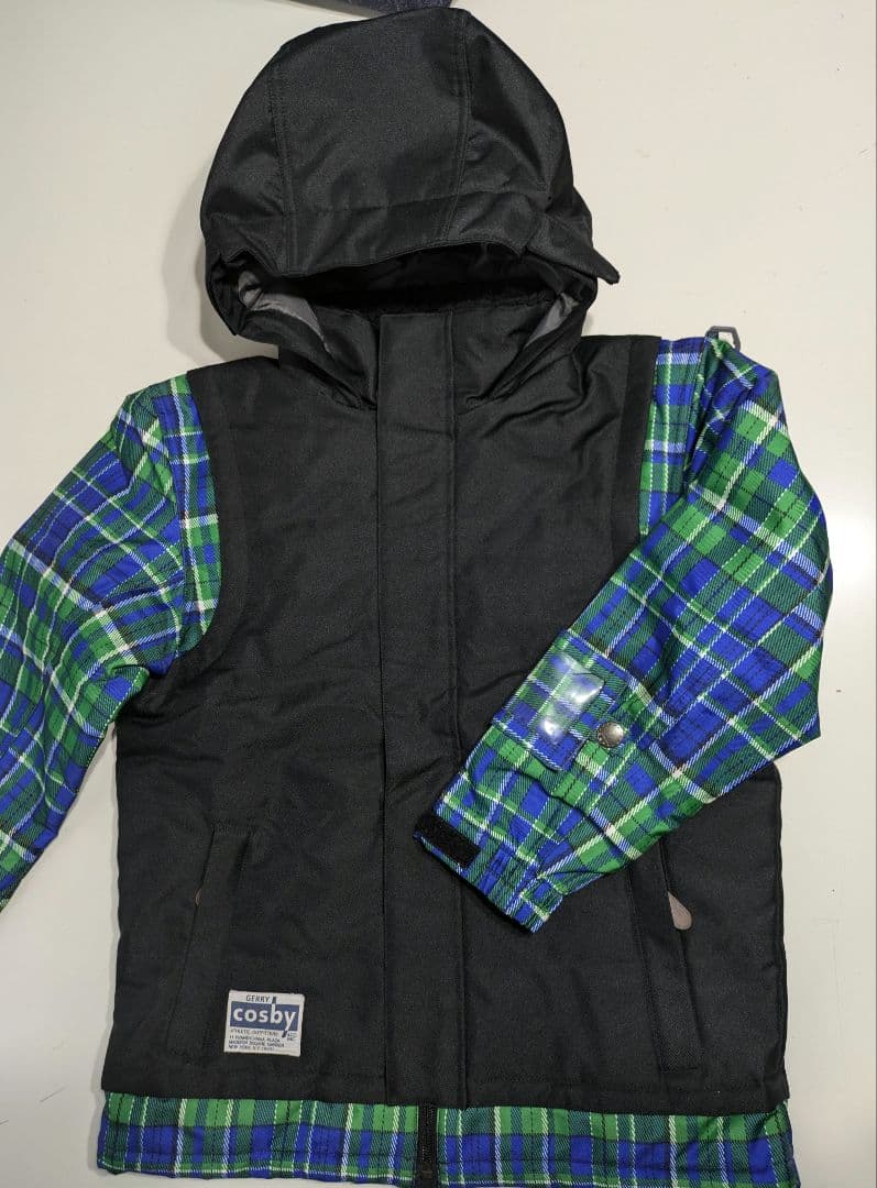 キッズスキーウェア140サイズ　調整機能付