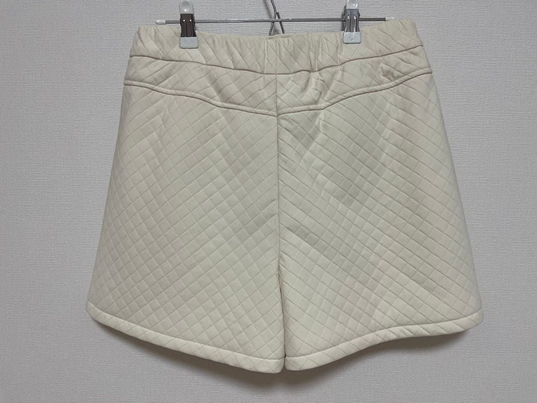 Her lip to♡Quilted Flare Bell Shorts
