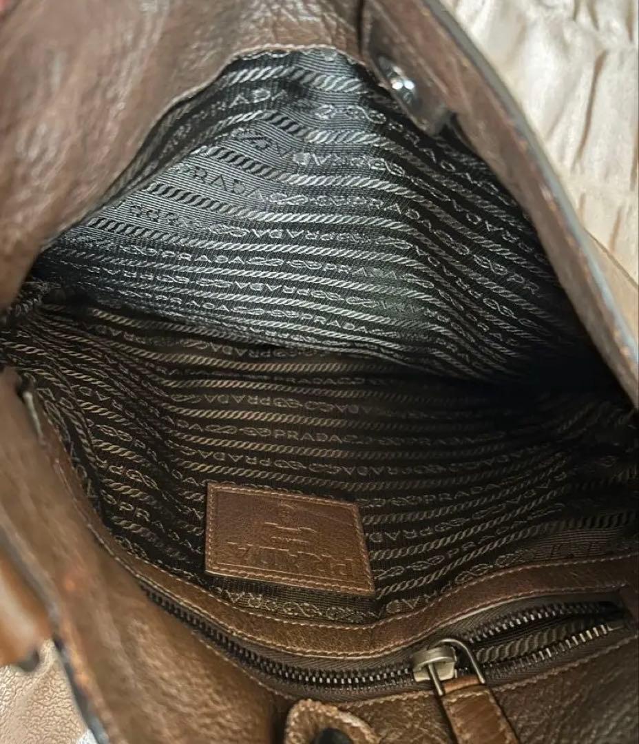 お値下げPRADA ブラウン レザー サコッシュ 袋付き