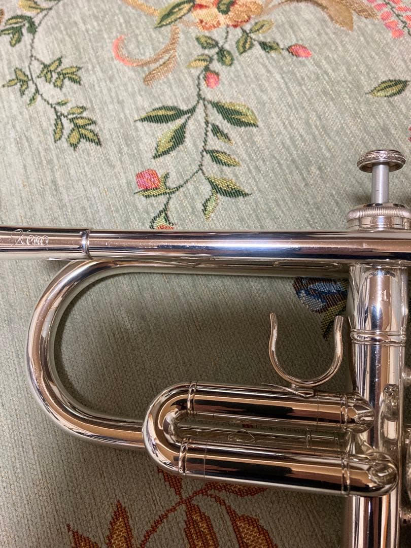 YAMAHA ヤマハ　カスタムXeno B♭トランペット　YTR-8335US
