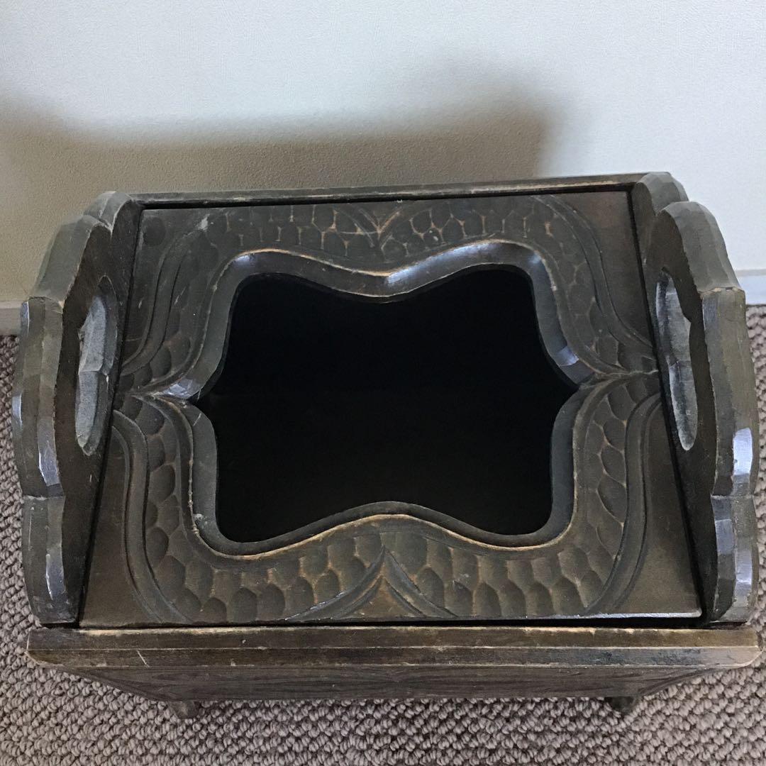 アイヌ工芸　アイヌ紋様　アンティーク　木彫り　収納ボックス￼