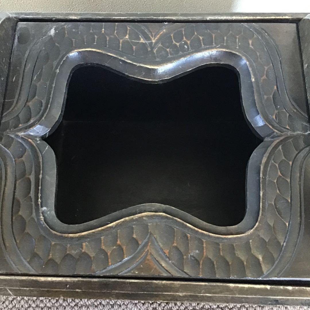 アイヌ工芸　アイヌ紋様　アンティーク　木彫り　収納ボックス￼