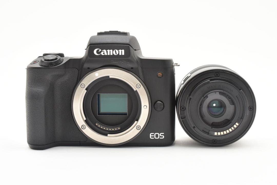 キヤノン CANON EOS KISS M 15-45mm IS STM