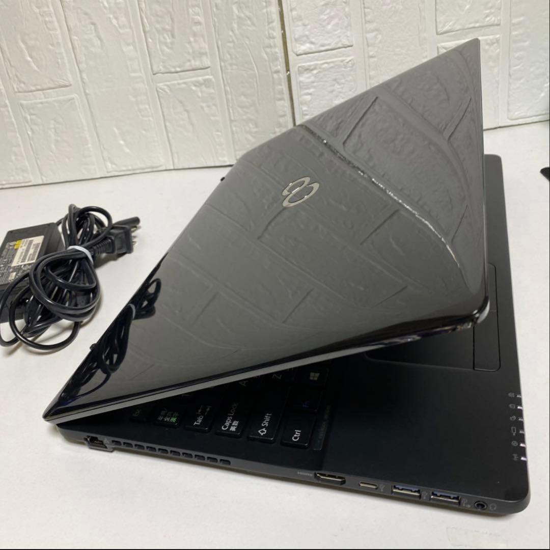 Windows11 オフィス付きRYZEN7 SSD256GB 富士通ノートPC