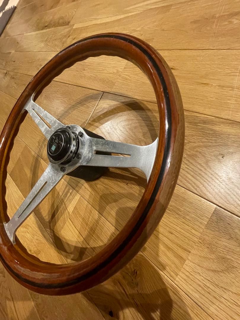ナルディ　NARDI Torino CLASSIC 36cm