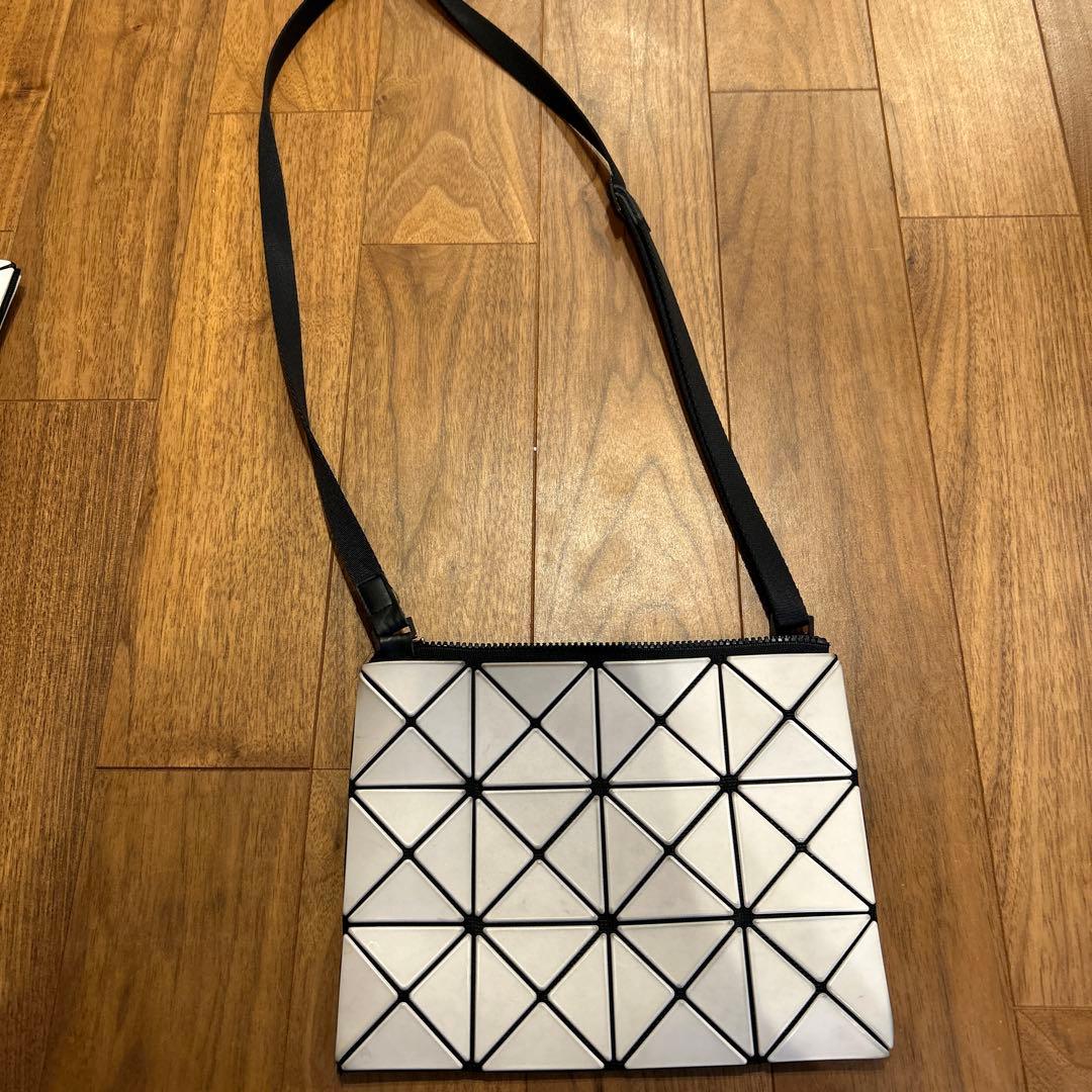 BAOBAO ISSEY MIYAKE サコッシュ