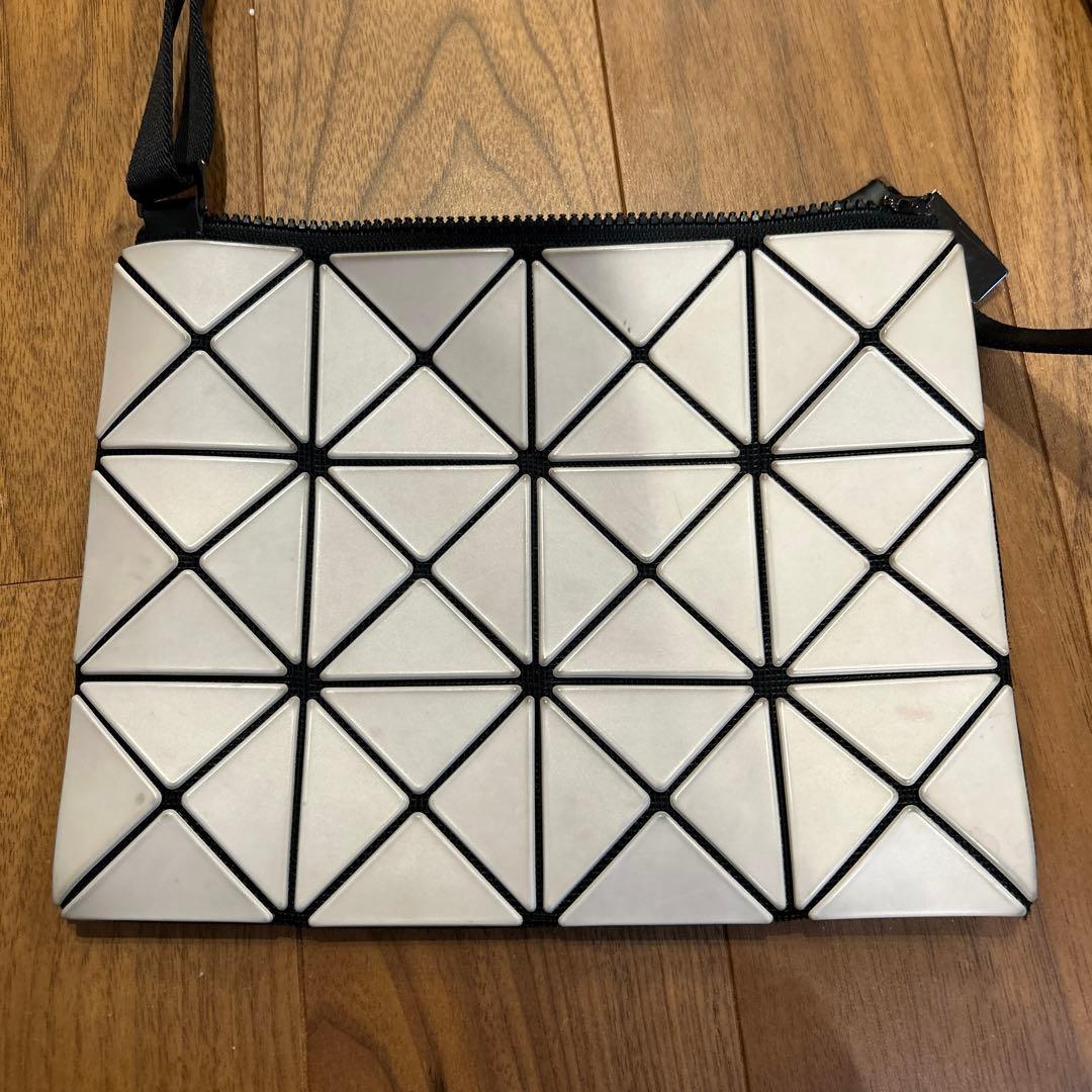 BAOBAO ISSEY MIYAKE サコッシュ