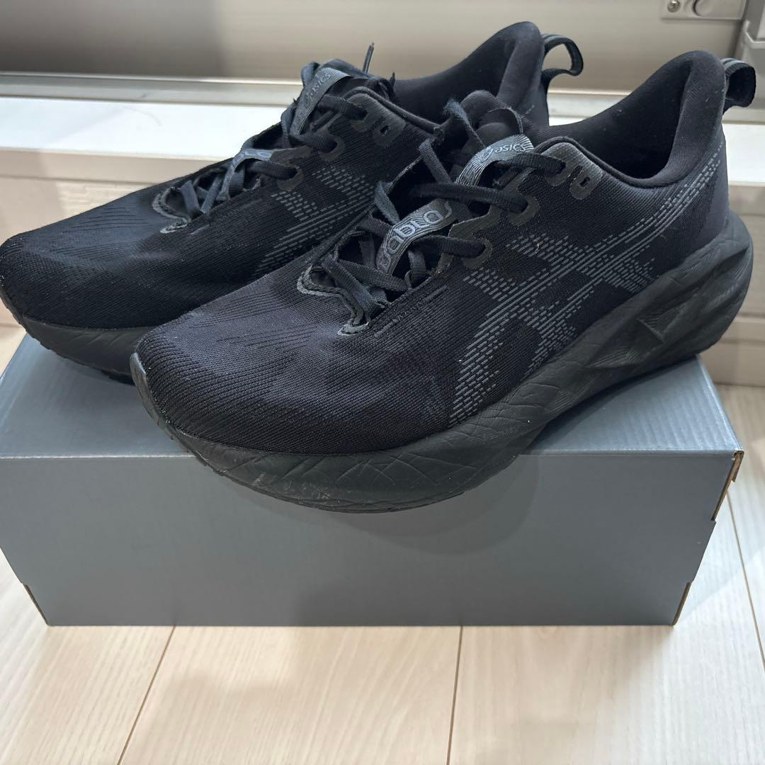 ASICS　NOVABLAST 5　26.5cm