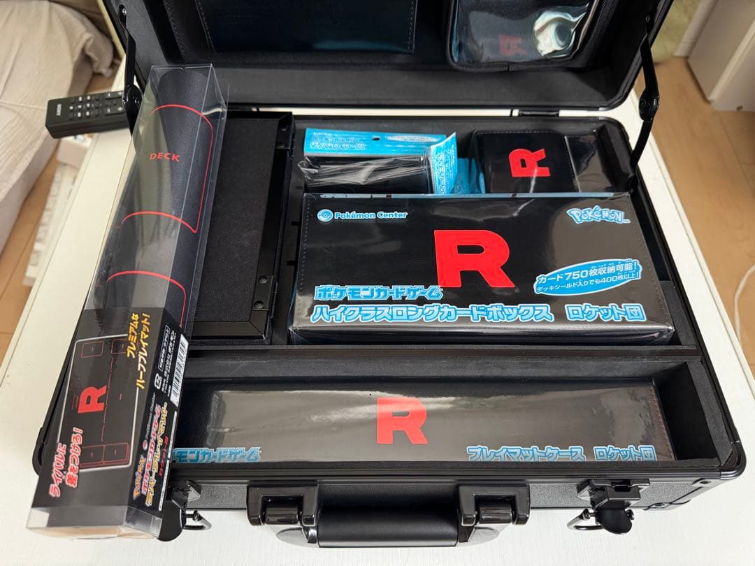 ロケット団のアタッシュケース&サプライコンプセット