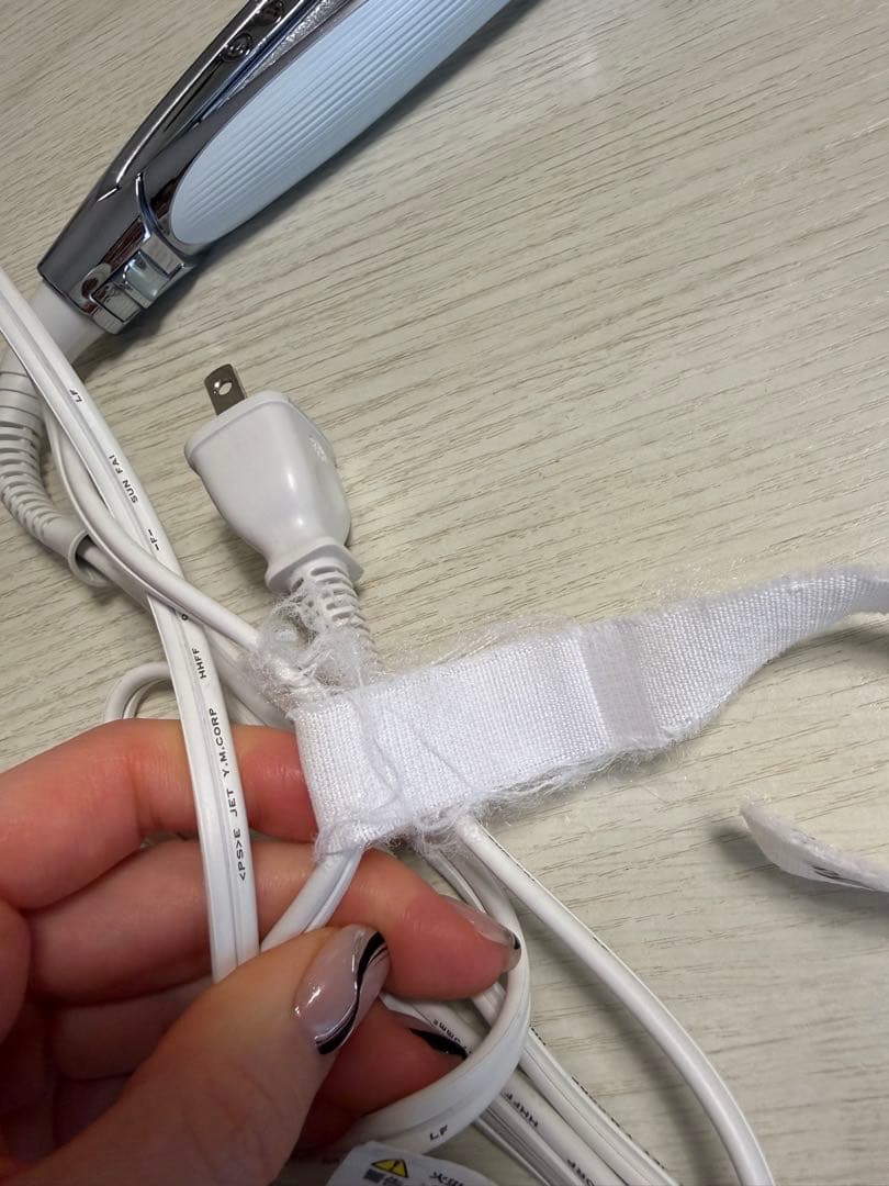 リファ　ストレートアイロン　プロ　ホワイト