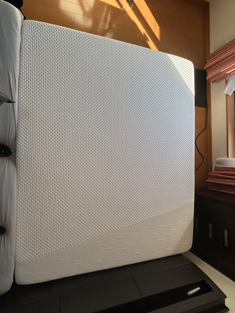 Tempur テンピュール　クイーンマットレス