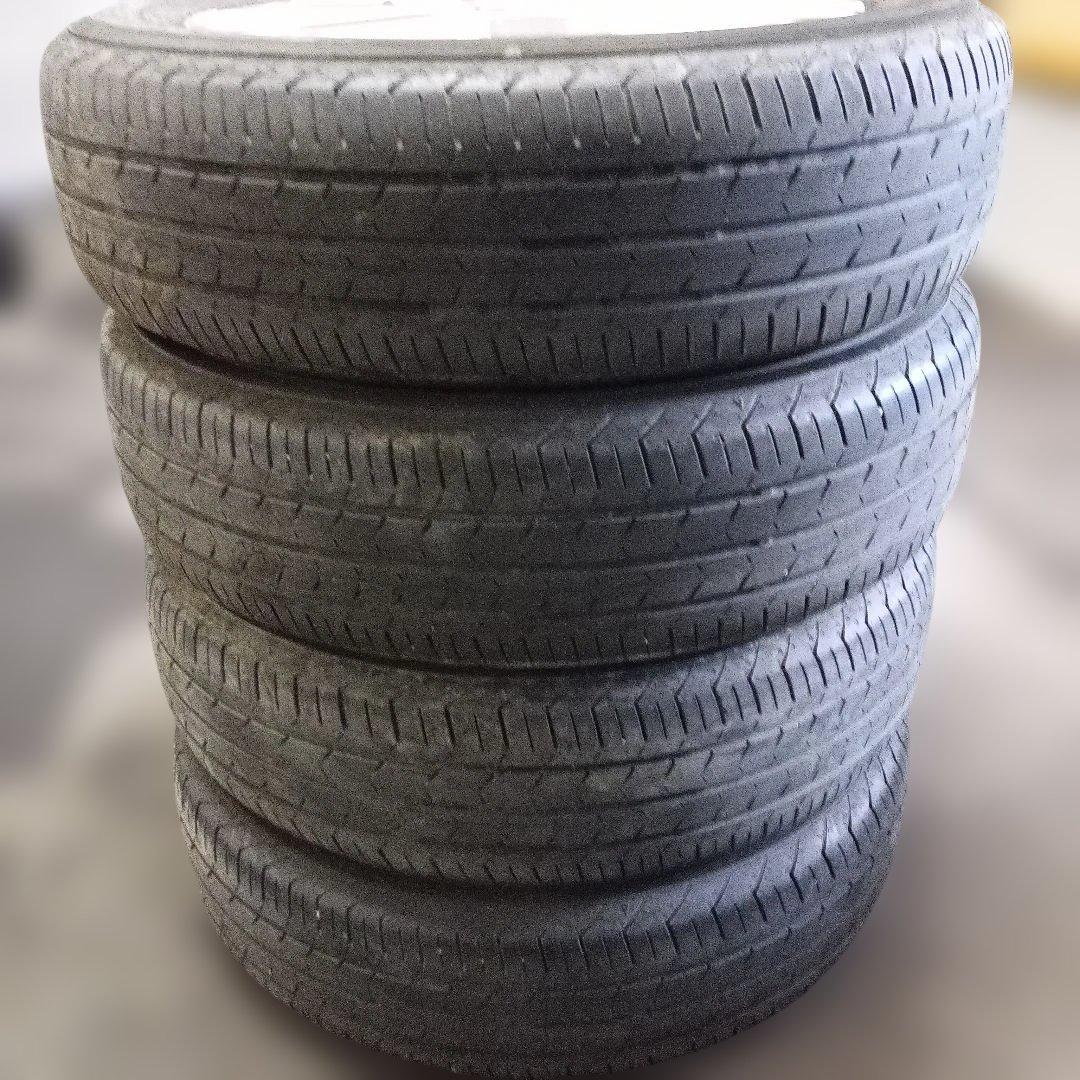 りょぴおさん用①タフト純正15インチ シルバー ホイール２本セット