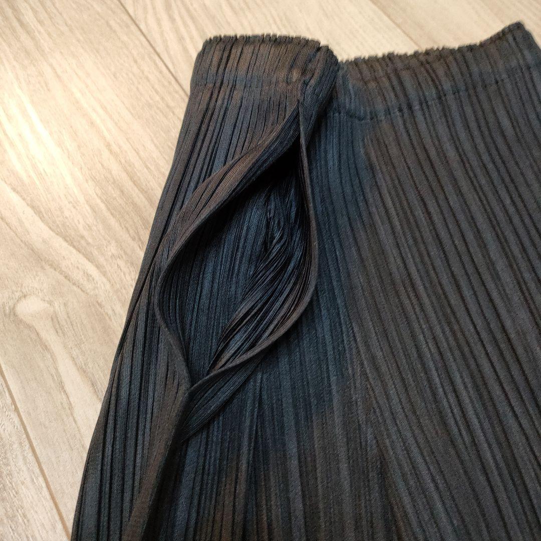 極美品❢プリーツプリーズ　カジュアルパンツ　イッセイミヤケ