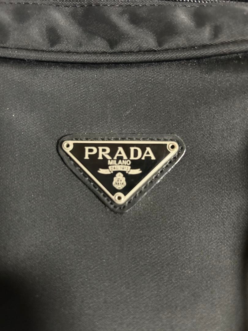 大幅お値下げ中！PRADA 黒 ナイロン ハンドバッグ