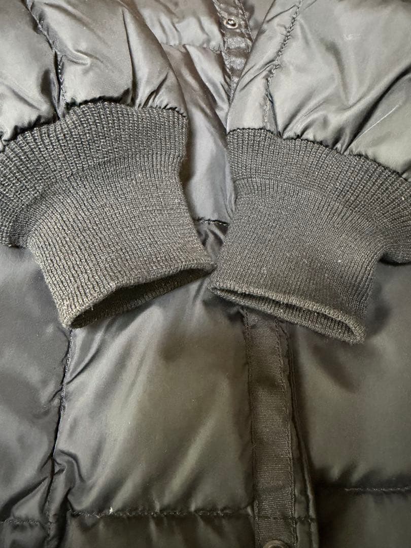 ロッキーマウンテンフェザーヘッド　ブラック キルティング ダウンジャケット　42