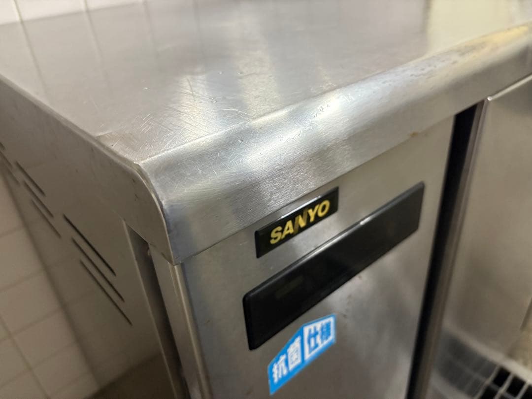 【ジャンク品】　コールドテーブル　SANYO ステンレス製　2ドア
